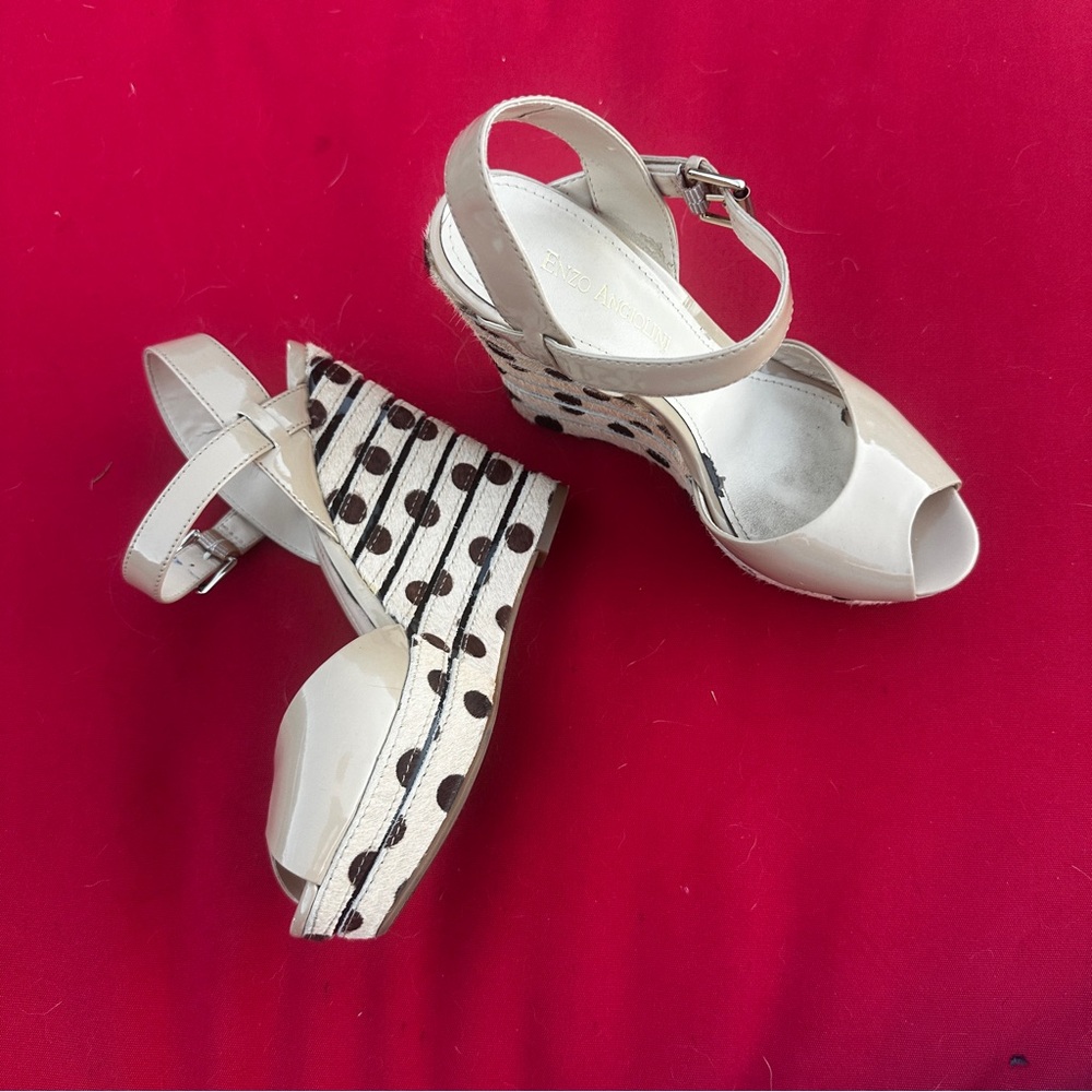 Enzo Angiolini Indulgent Wedge Platform sandals Polkadot patent leather S 6 1/2